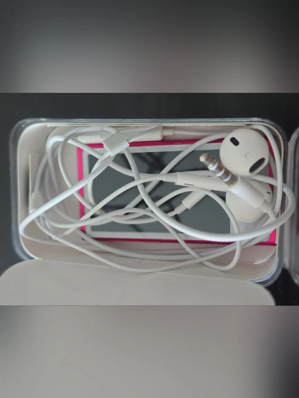 Apple please note